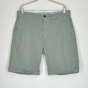 Hackberry Wellen Playa Chino Short in Sagebrush Light Green Men’s Size 38